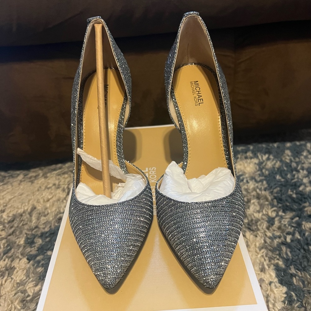 Michael Kors glitter chain mesh high pump, 8.5 M brand new in box